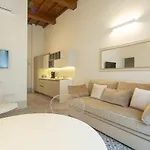 Carapelli Apartment *